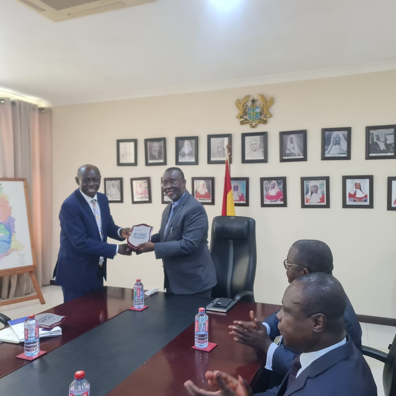 GhIS Meets Acting Chief Justice